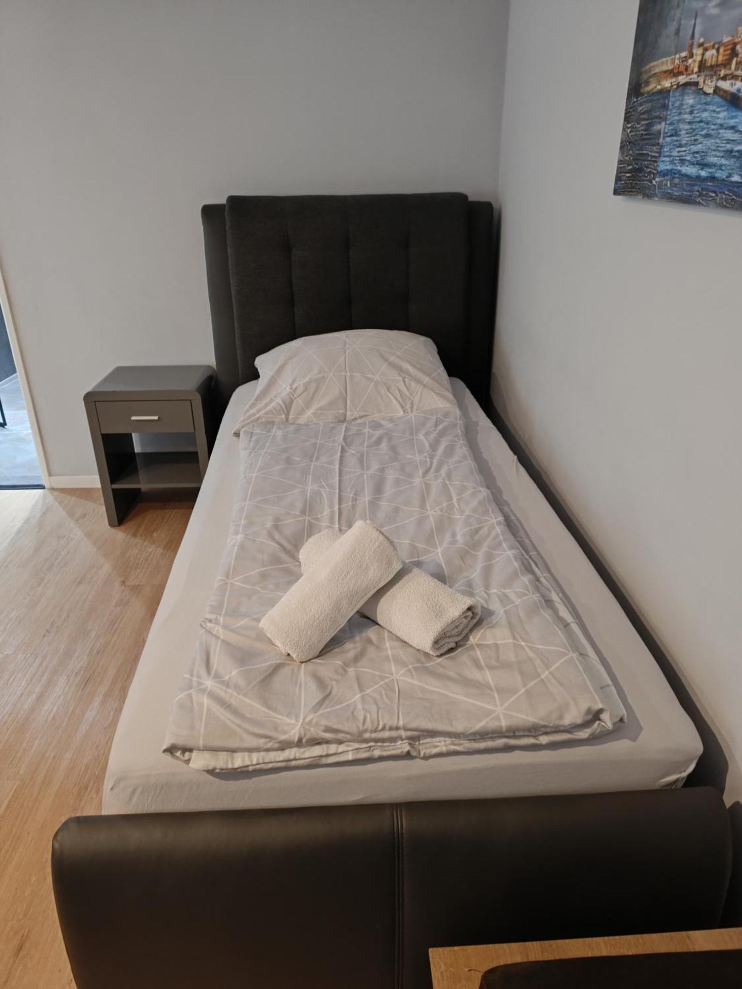 Apartment Sofia Düsseldorf Esterno foto
